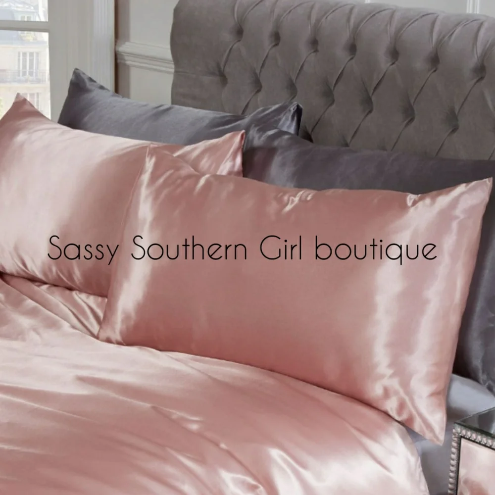 ⭐🆕 Luxury pink satin duvet cover set